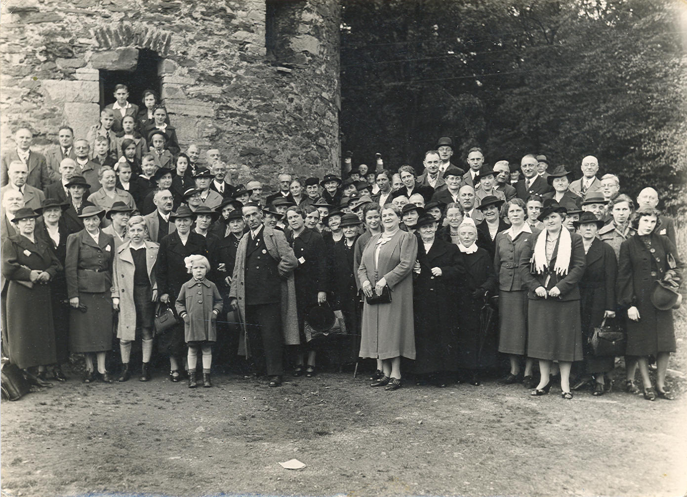 Gruppenbild vom Sippentag 1938